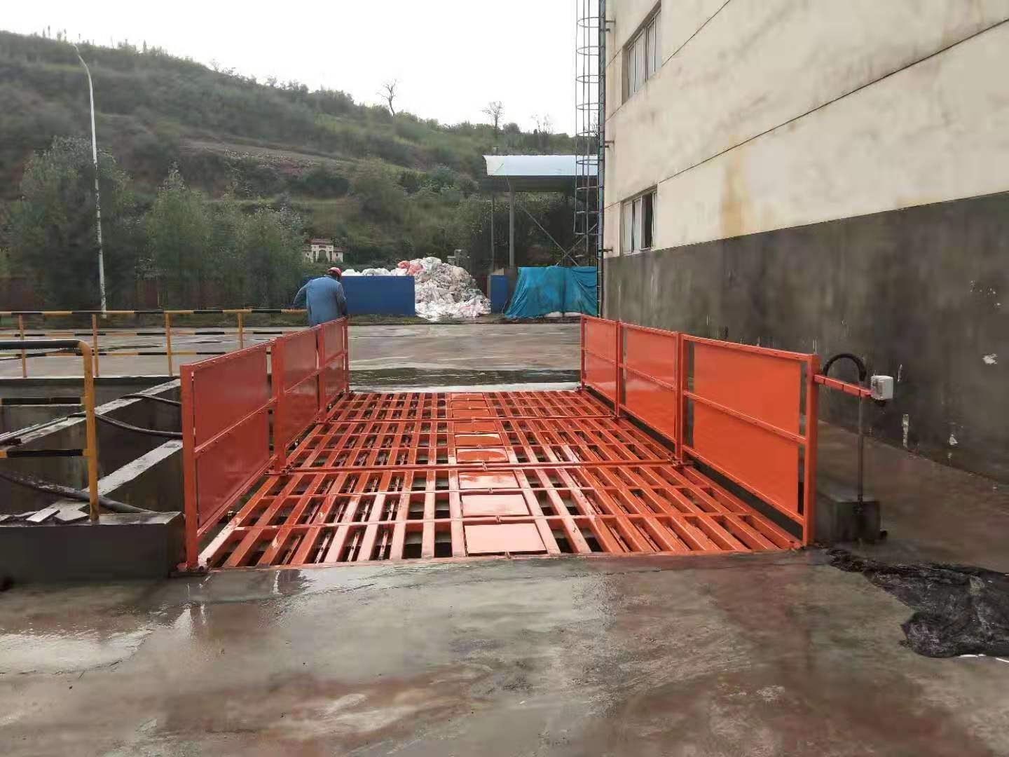 工程车辆蜜桃网站入口可看贵吗-品牌厂家出厂价